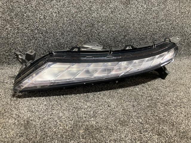 Mitsubishi Eclipse Cross GK1W L Headlight (LED)