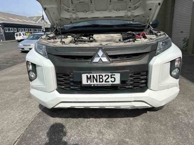 Mitsubishi L200/Triton KL 2019-on Front Bumper Cover