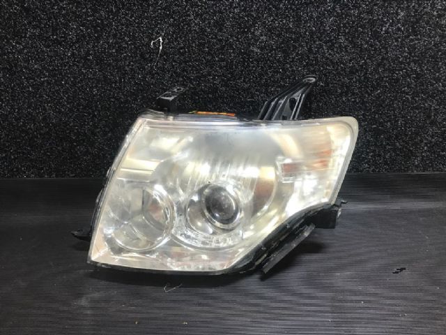 Mitsubishi Pajero V98W L Headlight (HID)