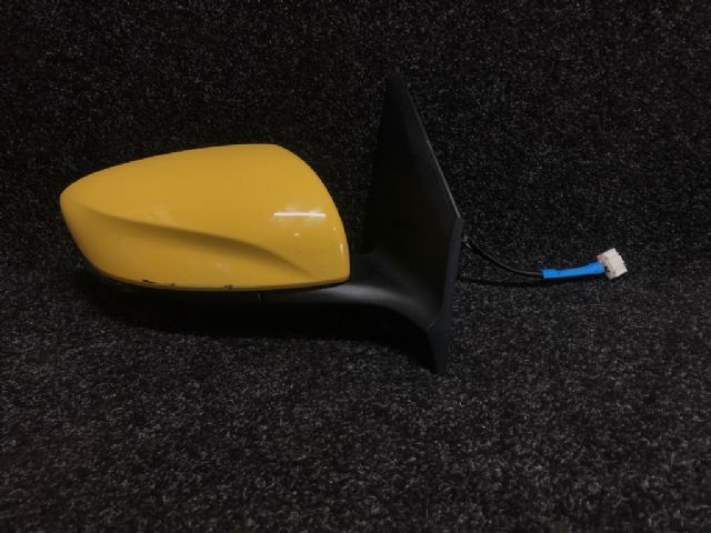 M.G MG 3 Second Gen 2011-on RF Door Elec Mirror (10 Wire)