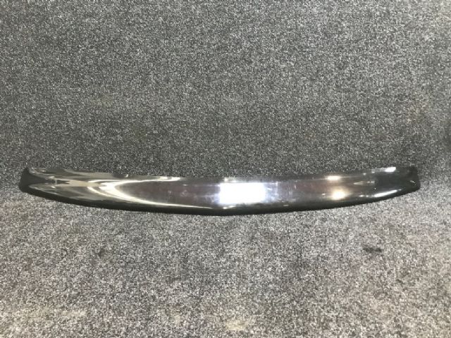 Mitsubishi L200/Triton KB4 Bonnet Mould