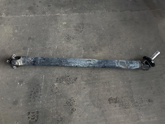 Mitsubishi L200/Triton KB4 Driveshaft / Mid Shaft