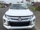 Mitsubishi L200/Triton KL 2019-on Front Windscreen Glass