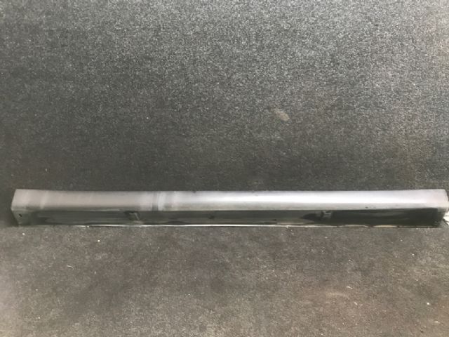 Mitsubishi Outlander GF8 2015->on R Side Skirt