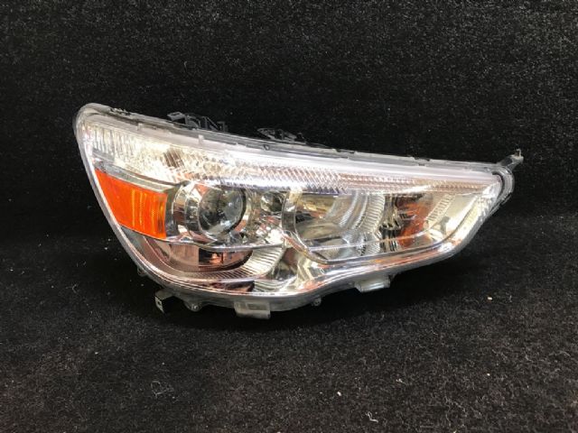 Mitsubishi ASX GA2W 2013-2019 R Headlight (Halogen)