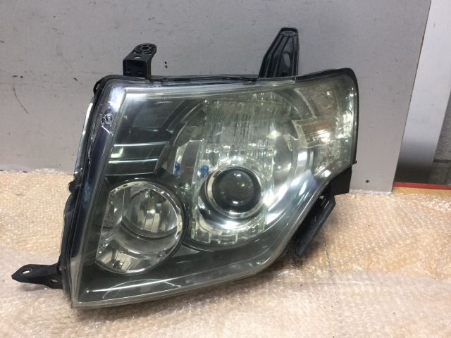 Mitsubishi Pajero V87W L Headlight (HID)