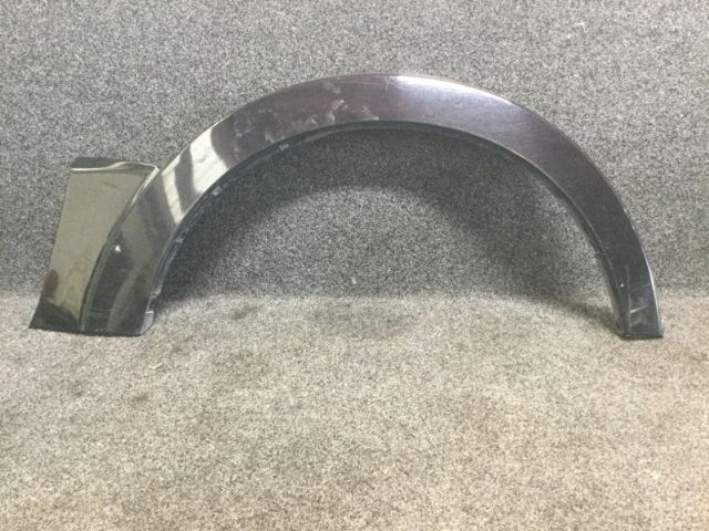 Mitsubishi Pajero V93W RF Guard Flare