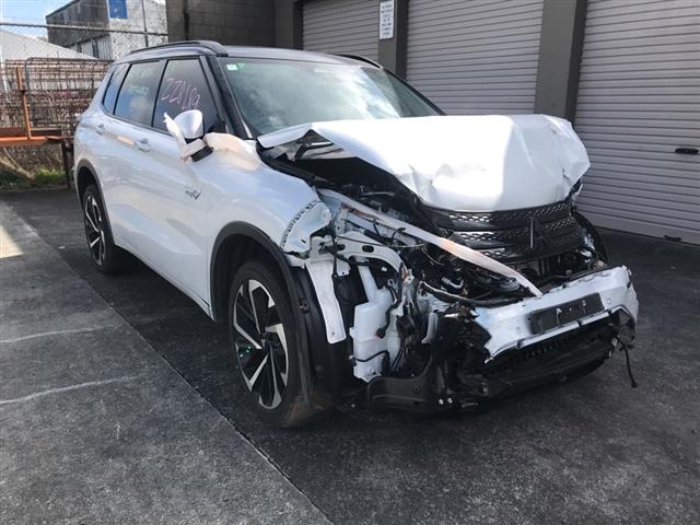 Mitsubishi Outlander GN 2022-on