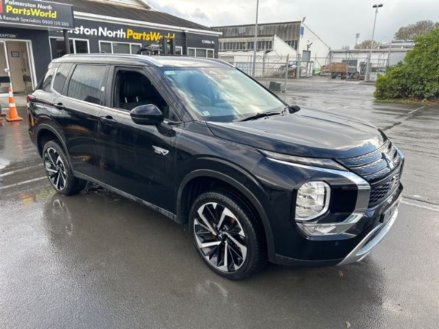 Mitsubishi Outlander GN 2022-on