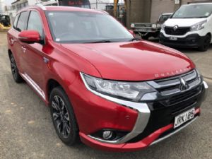 Mitsubishi Outlander GG2W Hybrid