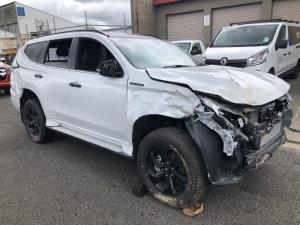 Mitsubishi Pajero Sport KS1